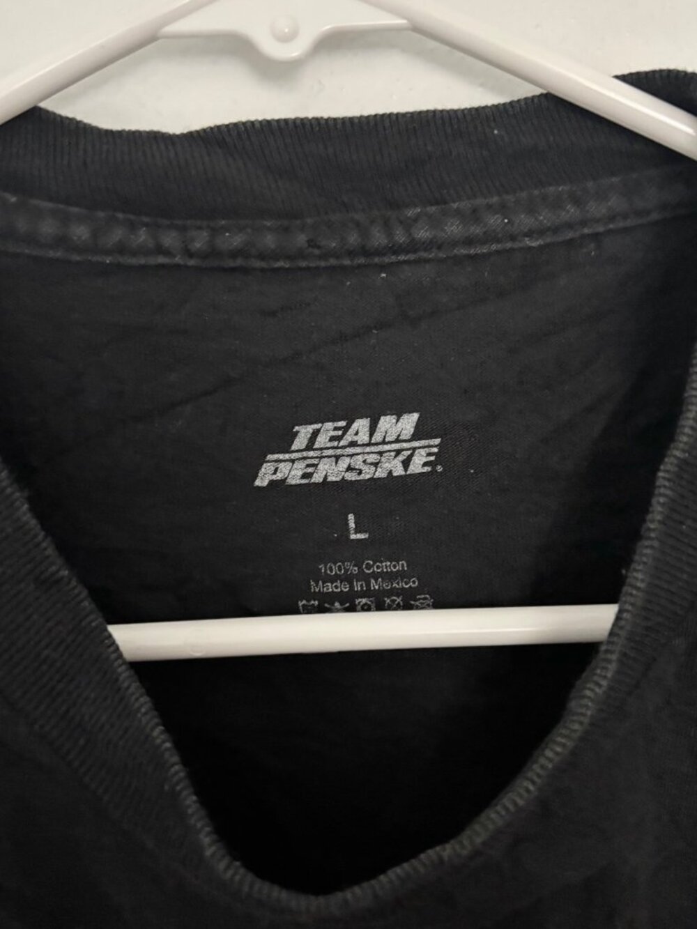 Vintage 2018 Joey Logano #22 NASCAR Champion T-Shirt L Team Penske Monster Energ - Picture 2 of 5